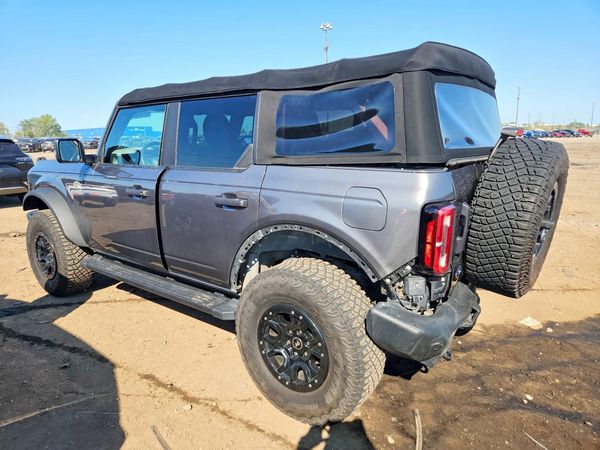 2022 FORD BRONCO