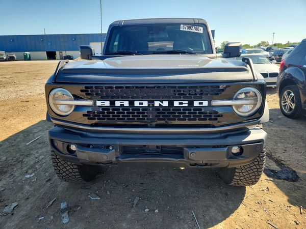 2022 FORD BRONCO