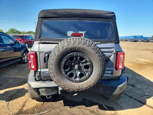2022 FORD BRONCO