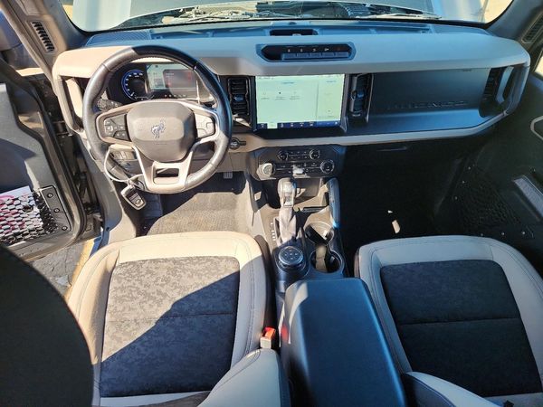 2022 FORD BRONCO