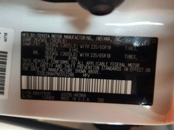 2022 TOYOTA HIGHLANDER L