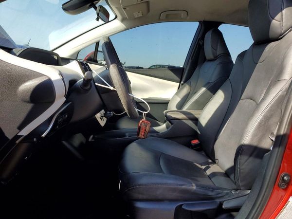 2017 TOYOTA PRIUS One/Two