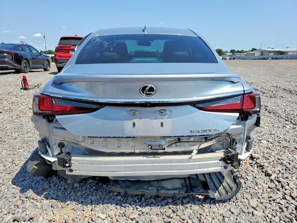 2023 LEXUS ES 300H