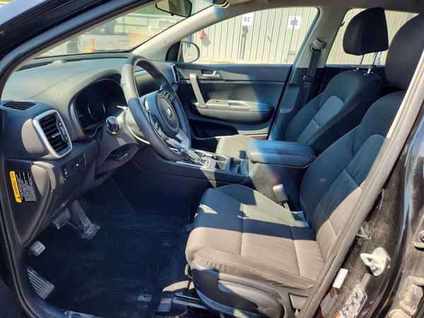 2021 KIA SPORTAGE LX — DENT