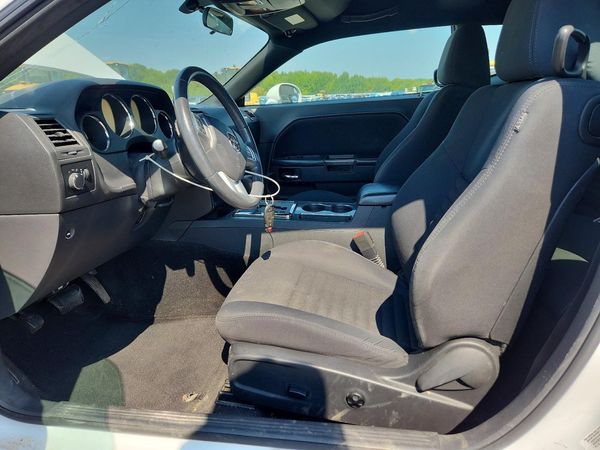 2014 DODGE CHALLENGER Base