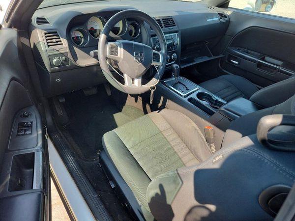 2014 DODGE CHALLENGER Base