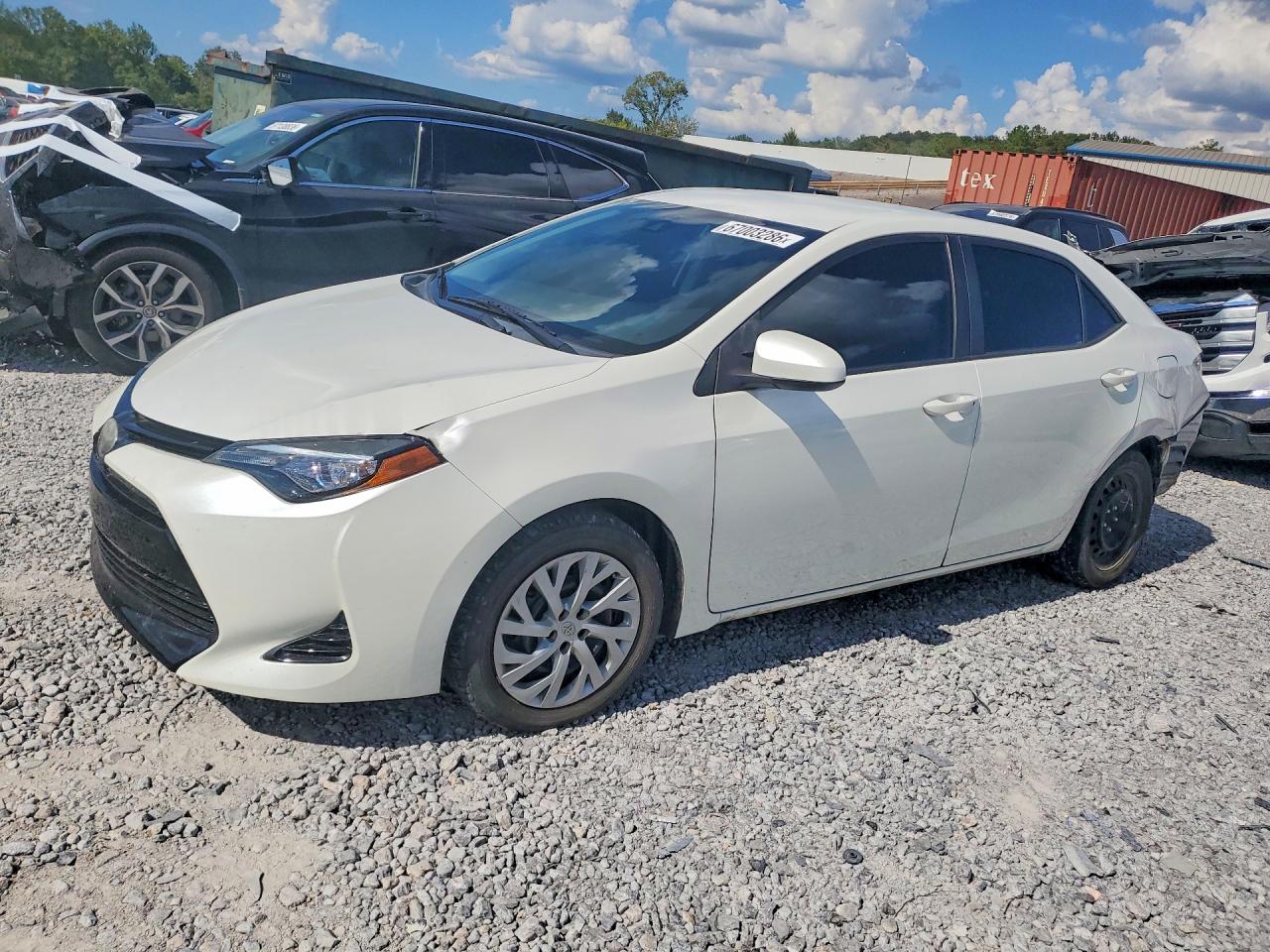 2017 TOYOTA COROLLA