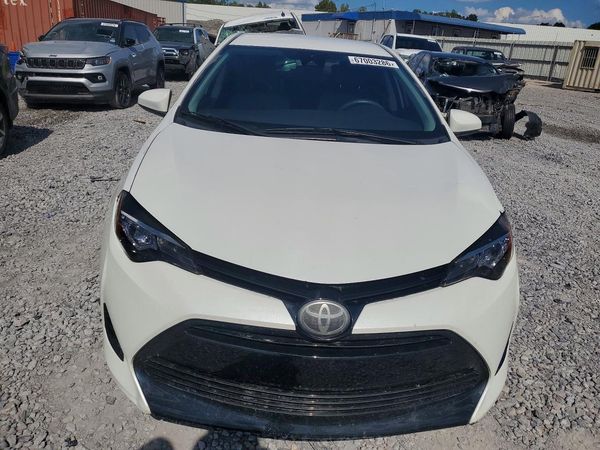 2017 TOYOTA COROLLA