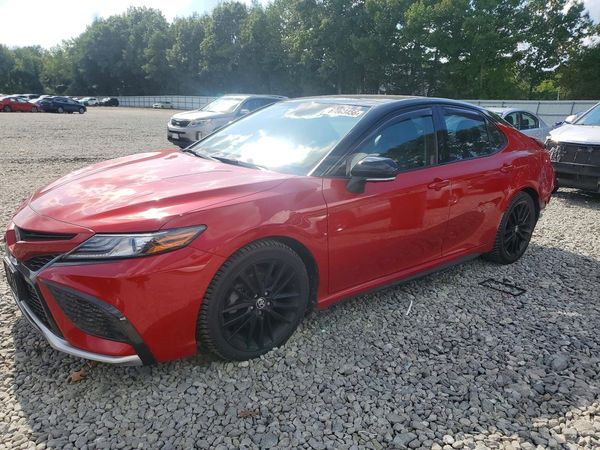 2023 TOYOTA CAMRY XSE