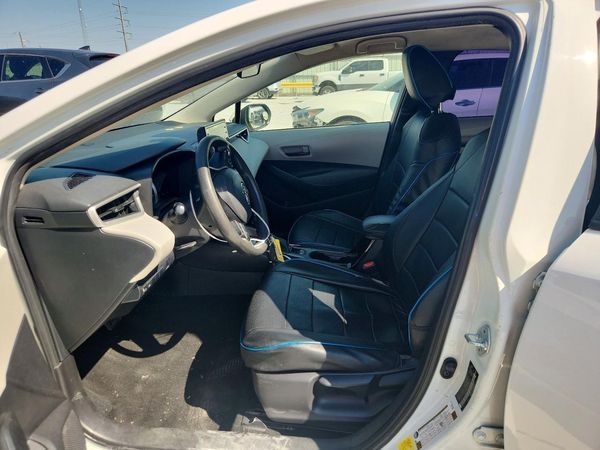 2022 TOYOTA COROLLA