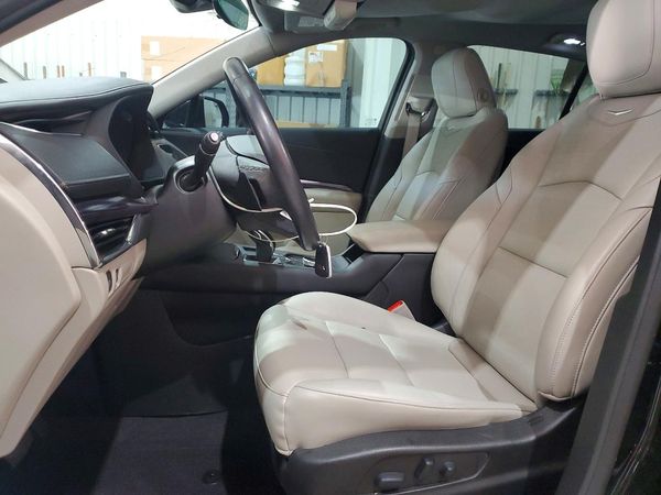 2023 CADILLAC XT4 Luxury