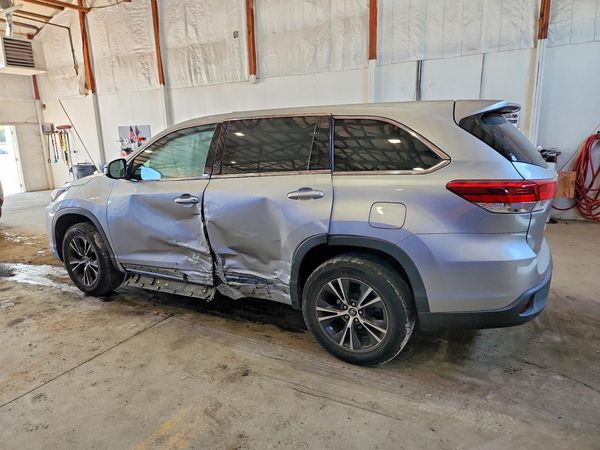 2018 TOYOTA HIGHLANDER
