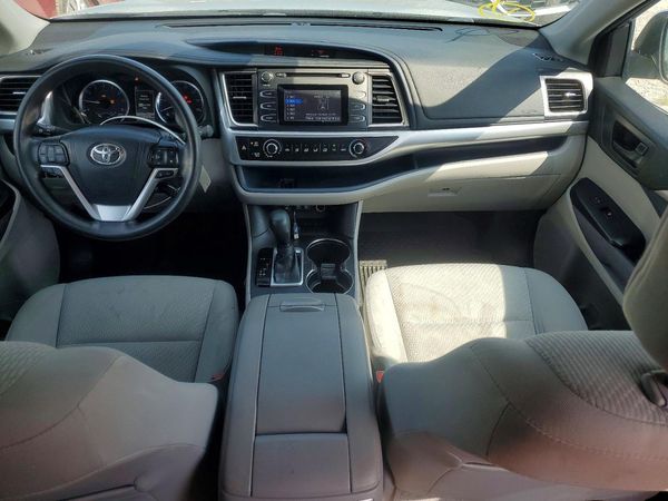 2018 TOYOTA HIGHLANDER