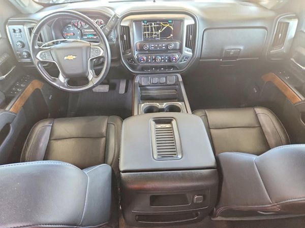 2018 CHEVROLET SILVERADO LTZ