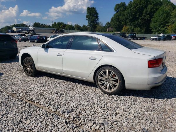 2014 AUDI A8