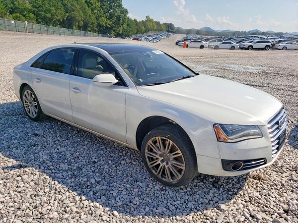 2014 AUDI A8