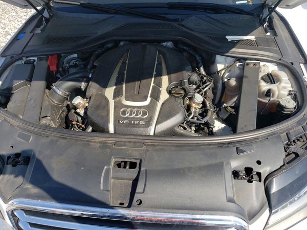 2014 AUDI A8