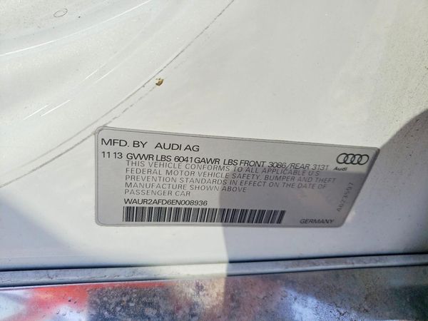 2014 AUDI A8