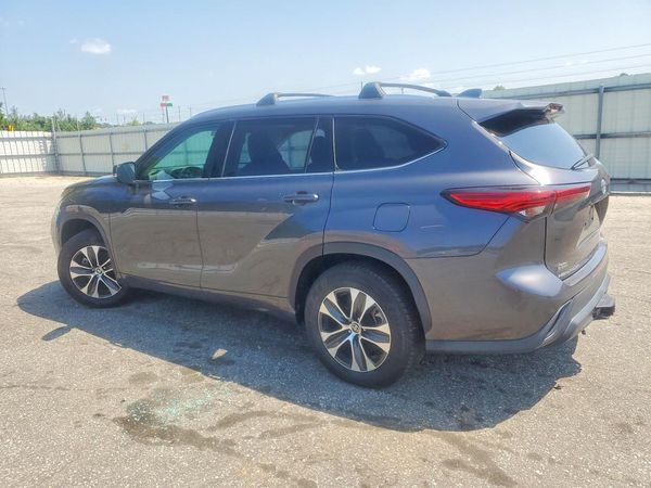 2021 TOYOTA HIGHLANDER