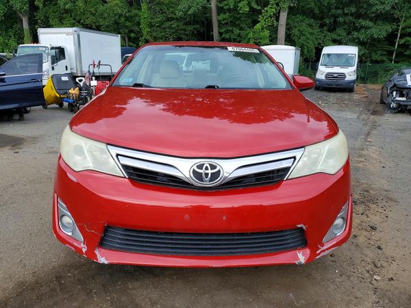 2012 TOYOTA CAMRY