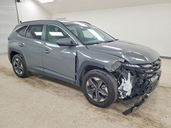 2026 HYUNDAI TUCSON SEL, SEL Plus