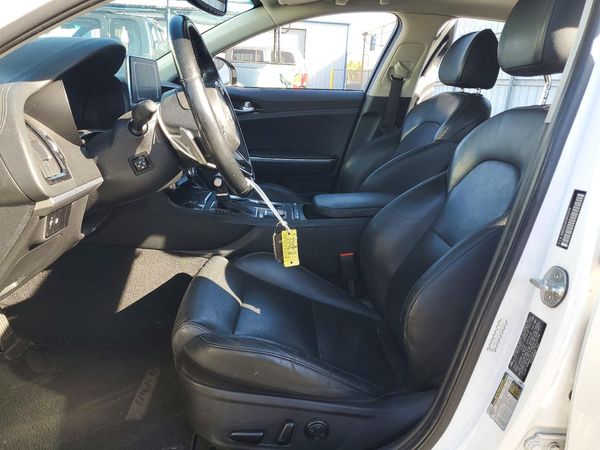 2018 KIA STINGER Premium