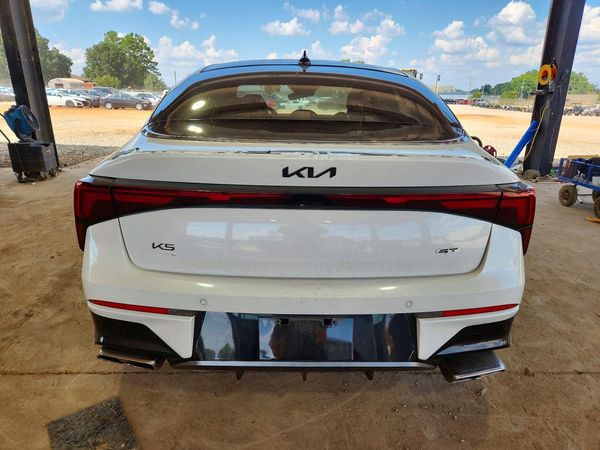 2026 KIA K5 GT