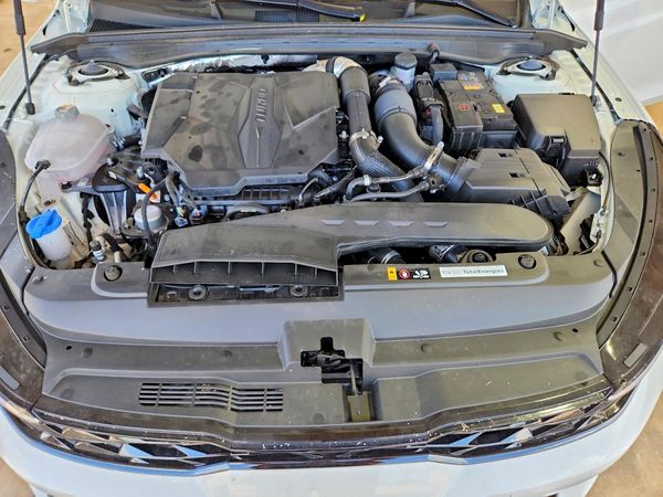 2026 KIA K5 GT