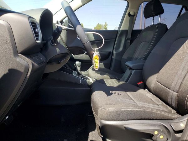 2025 HYUNDAI VENUE SEL, Limited