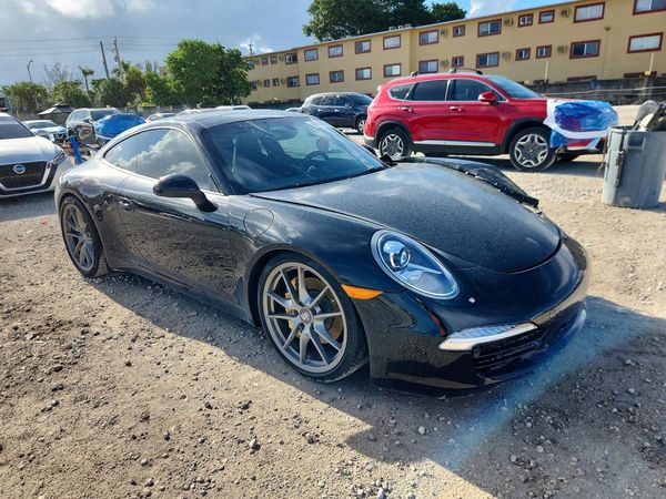 2016 PORSCHE 911
