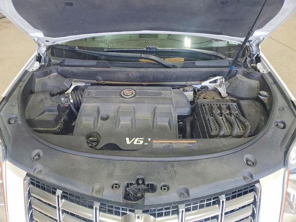 2013 CADILLAC SRX Luxury
