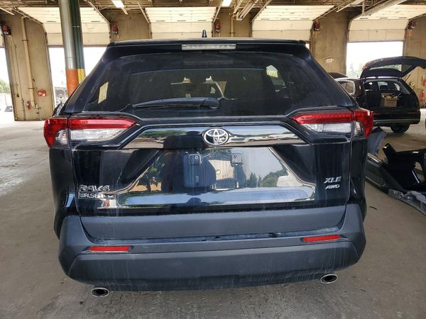 2019 TOYOTA RAV4