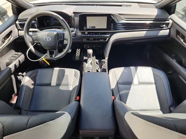 2026 TOYOTA CAMRY