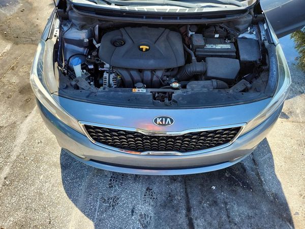 2017 KIA FORTE EX