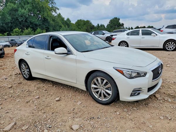 2016 INFINITI Q50