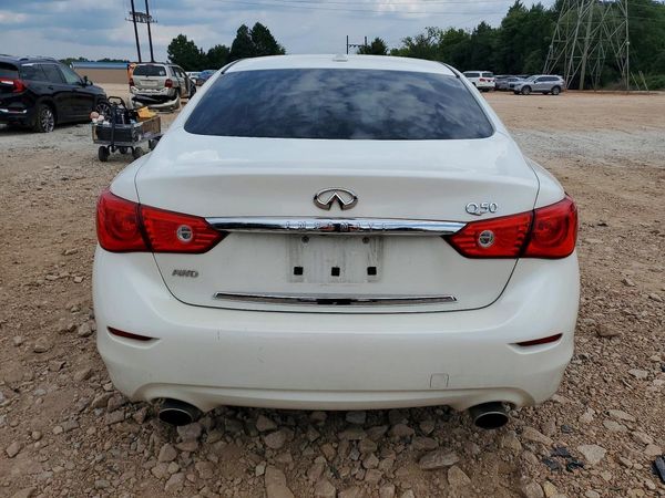 2016 INFINITI Q50