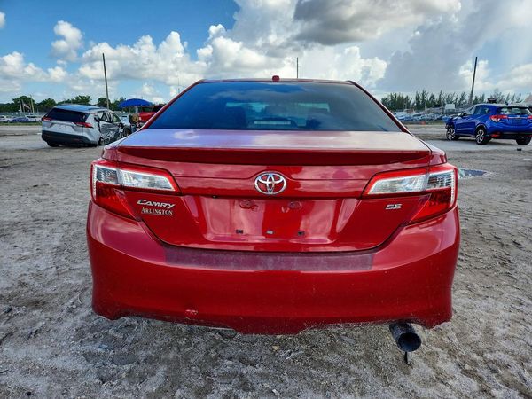 2013 TOYOTA CAMRY