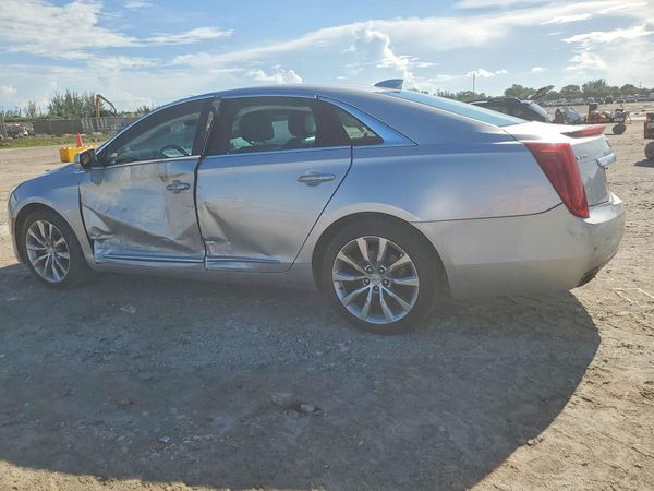 2017 CADILLAC XTS Luxury