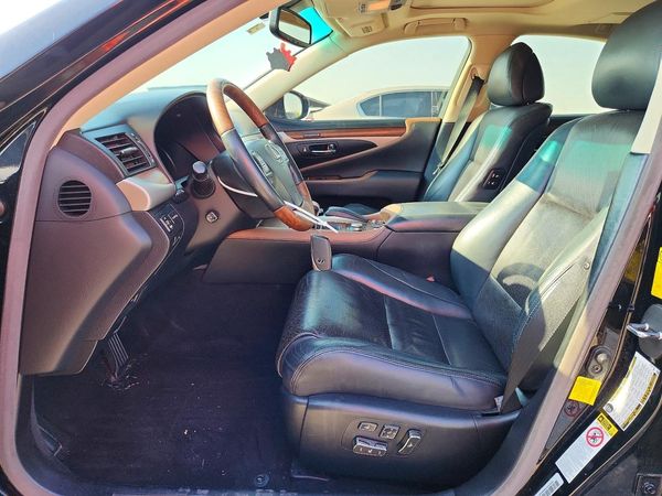 2014 LEXUS LS 460