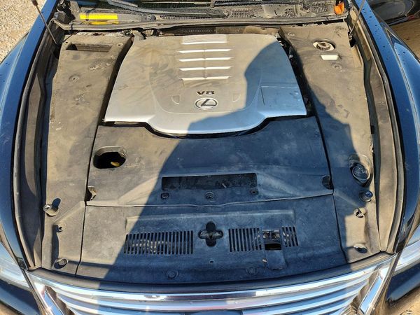 2014 LEXUS LS 460