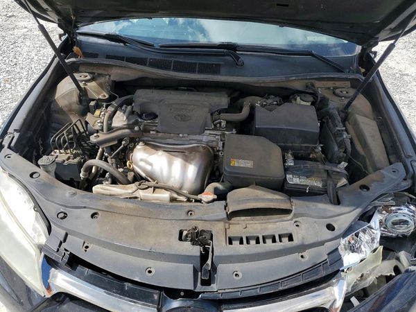 2016 TOYOTA CAMRY