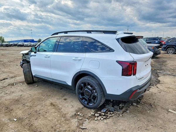 2025 KIA SORENTO