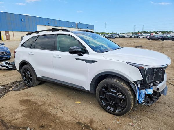 2025 KIA SORENTO