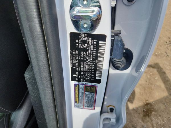 2025 KIA SORENTO