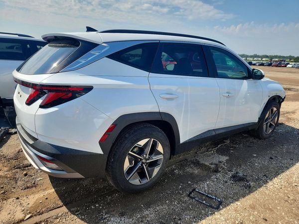 2026 HYUNDAI TUCSON