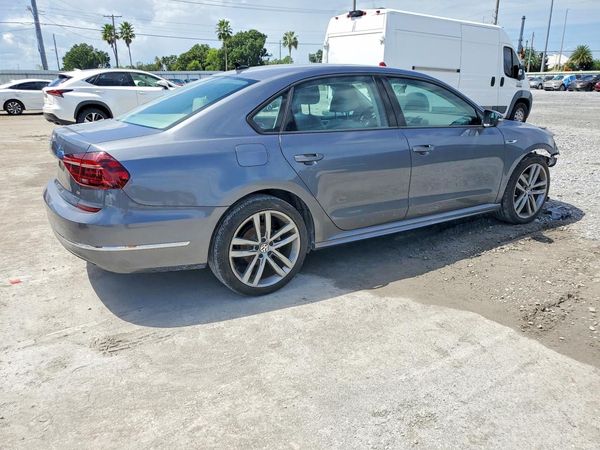 2018 VOLKSWAGEN PASSAT