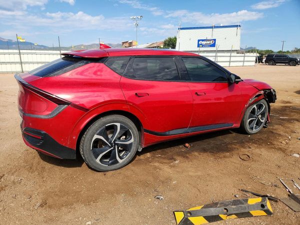 2022 KIA EV6
