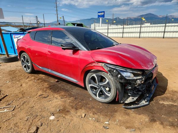 2022 KIA EV6