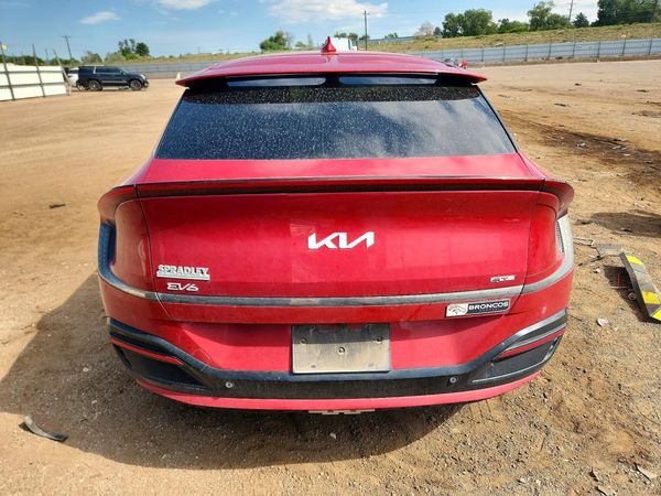 2022 KIA EV6