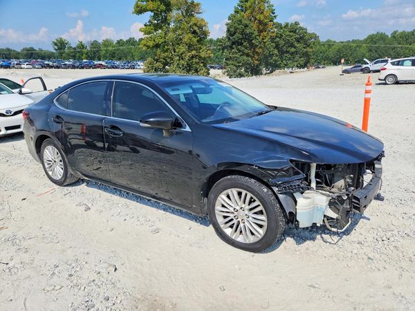 2016 LEXUS ES